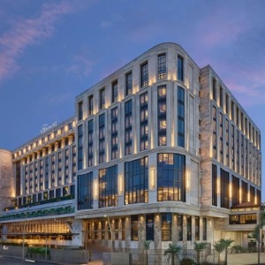 Fairmont Mumbai - Exterior - Book on ClassicTravel.com