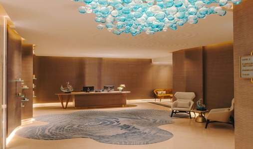Fairmont Mumbai - Spa - Book on ClassicTravel.com