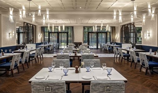 Fairmont Windsor Park - Moreish - Book on ClassicTravel.com