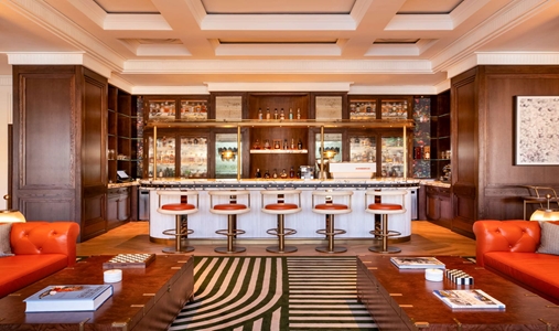 Cape Grace - A Fairmont Managed Hotel - Library Lounge Bar - Book on ClassicTravel.com