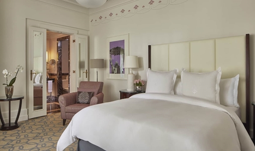 Four Seasons Hotel Gresham Palace Budapest - Photo #4