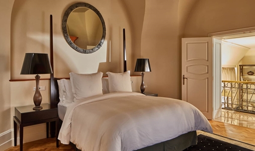 Four Seasons Hotel Gresham Palace Budapest - Photo #9