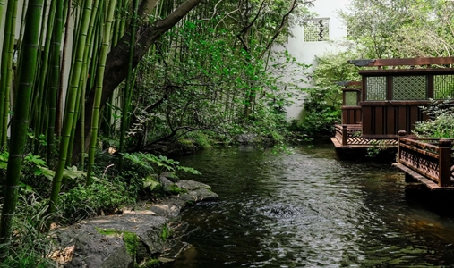 Four Seasons Hotel Hangzhou - Garden Terrace Room View - Book on ClassicTravel.com