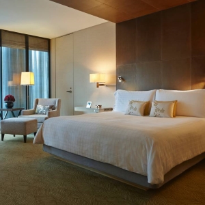 Four Seasons Tokyo at Marunouchi-Virtuoso-Classictravel.com-Superior room