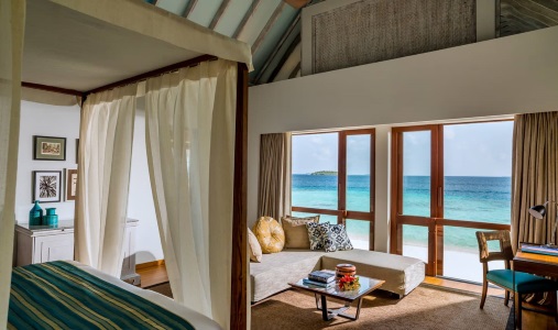 Four Seasons Maldives at Landaa Giraavaru - Photo #5