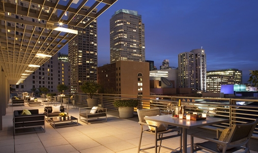 Four Seasons San Francisco - Veranda Terrace - Book on ClassicTravel.com