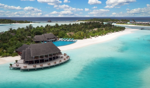 classictravel.com-Anantara Dhigu Resort & Spa-Lagoon aerial