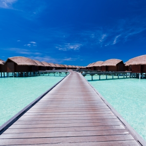 classictravel.com-Anantara Dhigu Resort & Spa-Over Water Bungalows