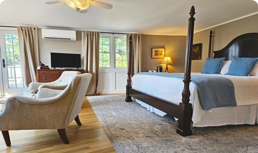 The Manor on Van Horn Estate - Churchill - Book on ClassicTravel.com