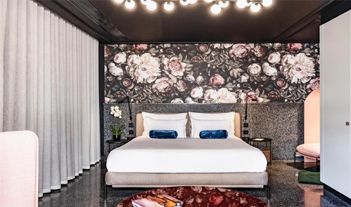 Rosselli - AX Privilege - Alusietta - Book on ClassicTravel.com