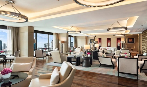 Siam Kempinski Hotel Bangkok - Executive Lounge - Book on ClassicTravel.com