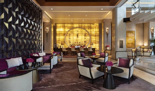 Siam Kempinski Hotel Bangkok - Lounge - Book on ClassicTravel.com
