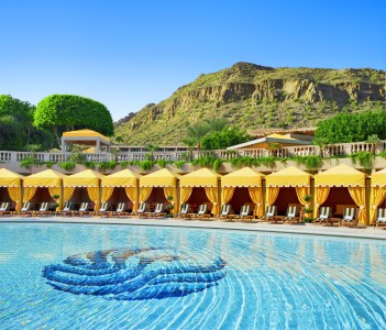 The Phoenician - Photo #15