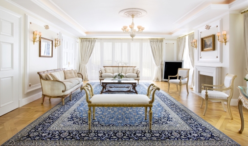 Classictravel.com-Virtuoso-King George-Penthouse Suite-Living Room
