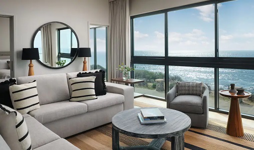 classic-travel-com-alila-marea-beach--Grandview-Suite-Living-Room