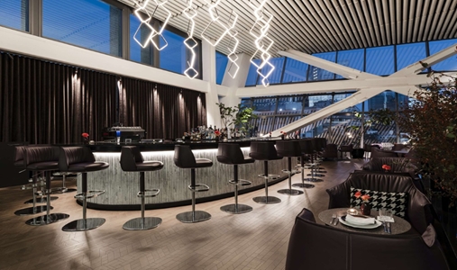 Alexander Hotel - Caviar Bar - Book on ClassicTravel.com