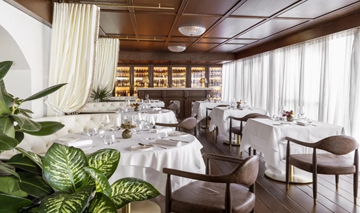 Ancora Cortina - Wine Restaurant - Book on ClassicTravel.com