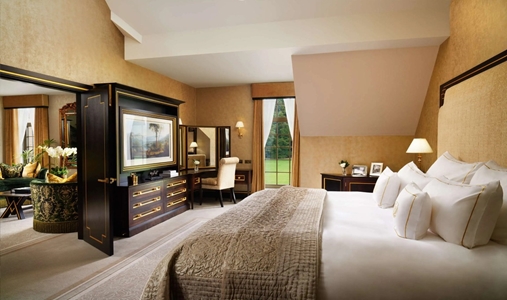 Grantley Hall - Presidential Suite - Book on ClassicTravel.com