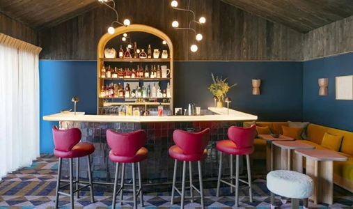 Le Coucou Meribel - Bar - Book on ClassicTravel.com