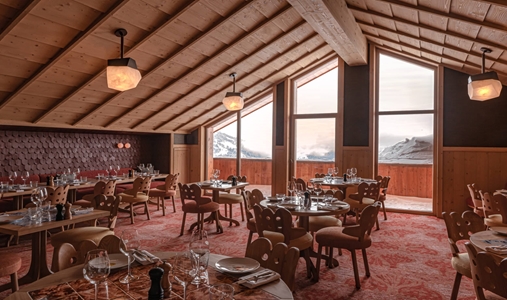 Le Coucou Meribel - Beef Bar - Book on ClassicTravel.com