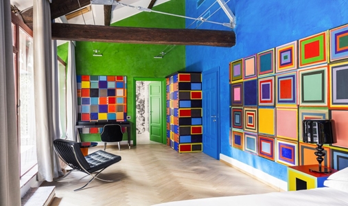 Galleria Vik Milano - Grand Terrace - Book on ClassicTravel.com