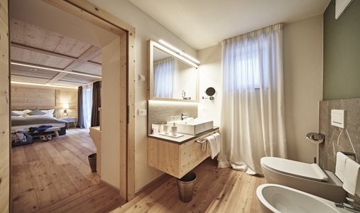 Goldene Rose Karthaus - Deluxe Room - Book on ClassicTravel.com