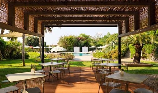 Donna Carmela Resort and Lodge - Sintesi Restautant - Book on ClassicTravel.com
