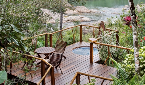 Gaia Riverlodge - Villa Jacuzzi - Book on ClassicTravel.com