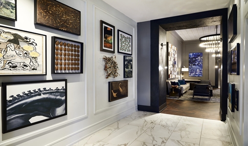 The Grady - Art Gallery - Book on ClassicTravel.com
