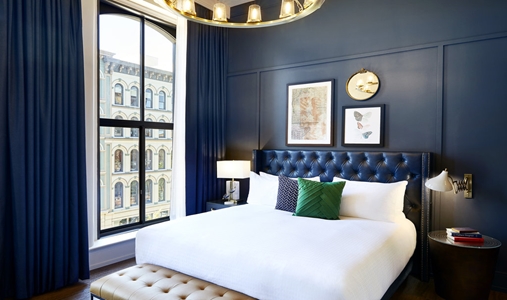 The Grady - City View Corner King Room - Book on ClassicTravel.com