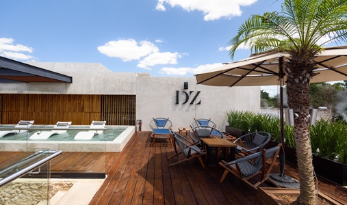 Diez Diez Collection - Terrace Bar - Book on ClassicTravel.com