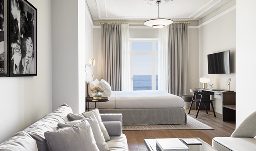 ON Residence - Mediterranee Suite Sea Front with Balcony