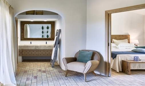 Cascioni Eco Retreat - Deluxe Pool Suite Bathroom - Book on ClassicTravel.com