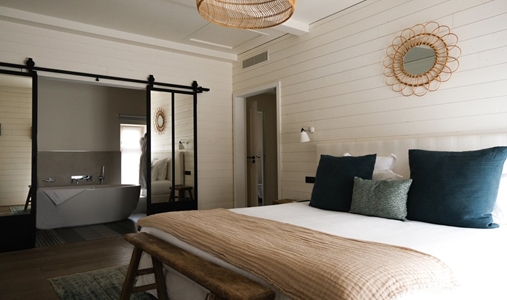 Le Nessay - Emeraude Room - Book on ClassicTravel.com