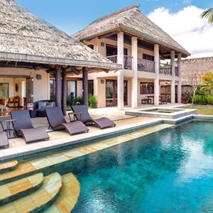 Nanuku Resort - Residence Pool Deck Exterior