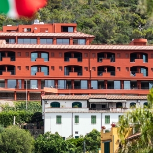 La Roqqa - Facade - Book on ClassicTravel.com