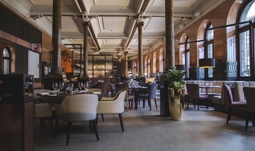 Opus XVI - Restaurant - Book on ClassicTravel.com