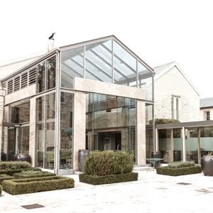 Islington Hotel - Exterior