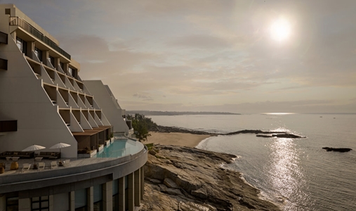 Kaipuu on the Reef - Facade - Book on ClassicTravel.com