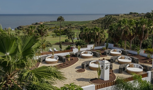 Hacienda del Conde - Solarium La Geria - Book on ClassicTravel.com