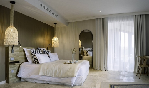Chateau Hospitalet Wine Resort - Suite Soleilla - Book on ClassicTravel.com