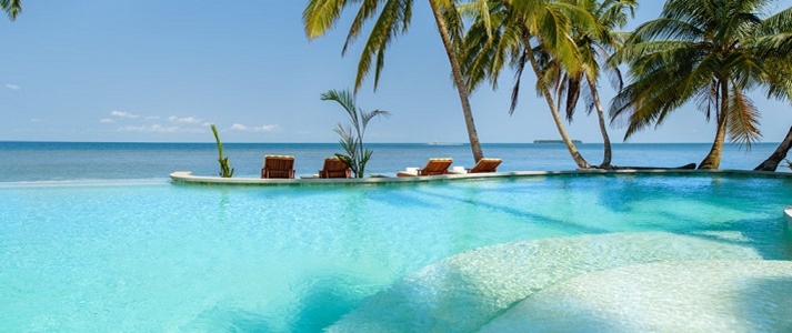 Calala Island - Pool with Swim-Up Bar
