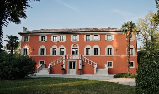 Tenuta di Roncolo - Villa Manodori View - Book on ClassicTravel.com