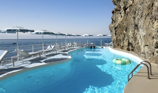 Hotel Miramalfi - Pool - Book on ClassicTravel.com