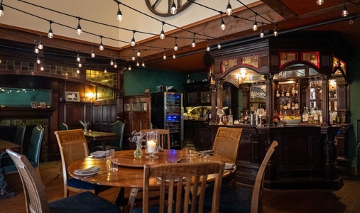 Casia Lodge and Ranch - The Olde English Pub - Book on ClassicTravel.com