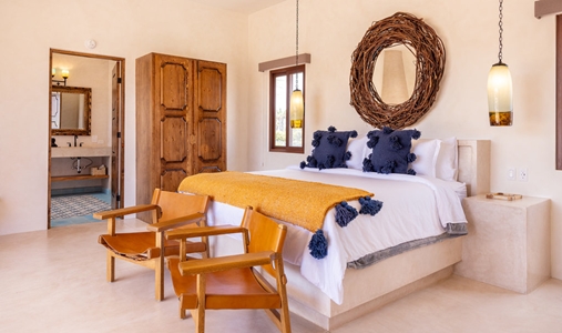 Villa Santa Cruz - Rooftop Villa King - Book on ClassicTravel.com