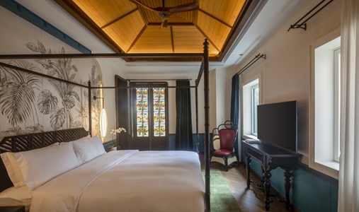 HUANG YAN 36 Hotel - Huang Yan Suite - Book on ClassicTravel.com