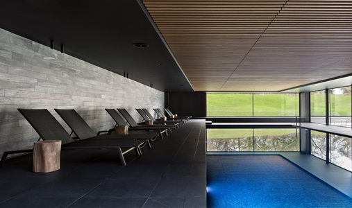 La Butte aux Bois - Shiseido Institute Pool - Book on ClassicTravel.com