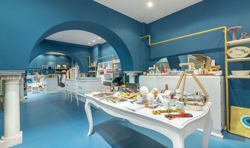 Eagles Palace - Boutique - Book on ClassicTravel.com