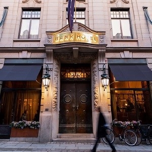 Bank Hotel
